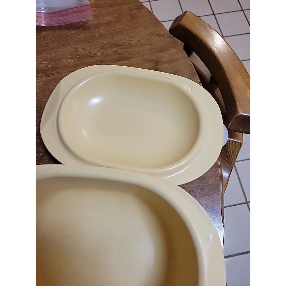 Tupperware estate find